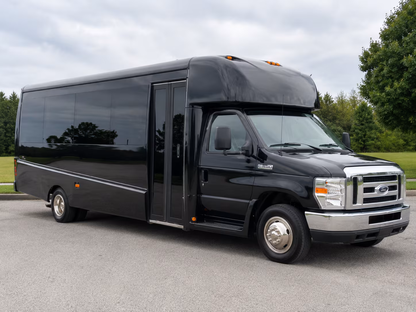 alpharetta bus rentals
