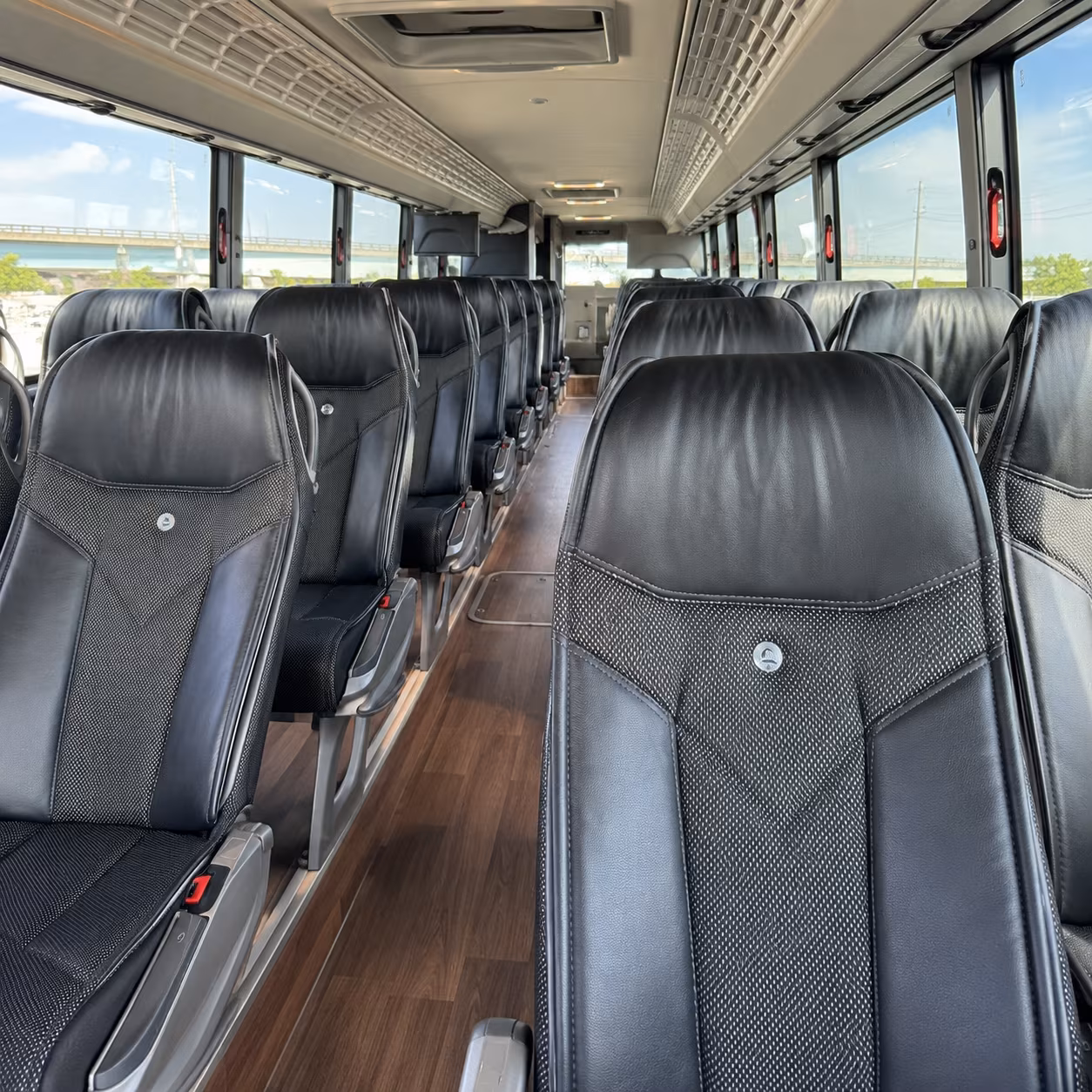 athens corporate shuttles between the classic center uga and downtown hotels