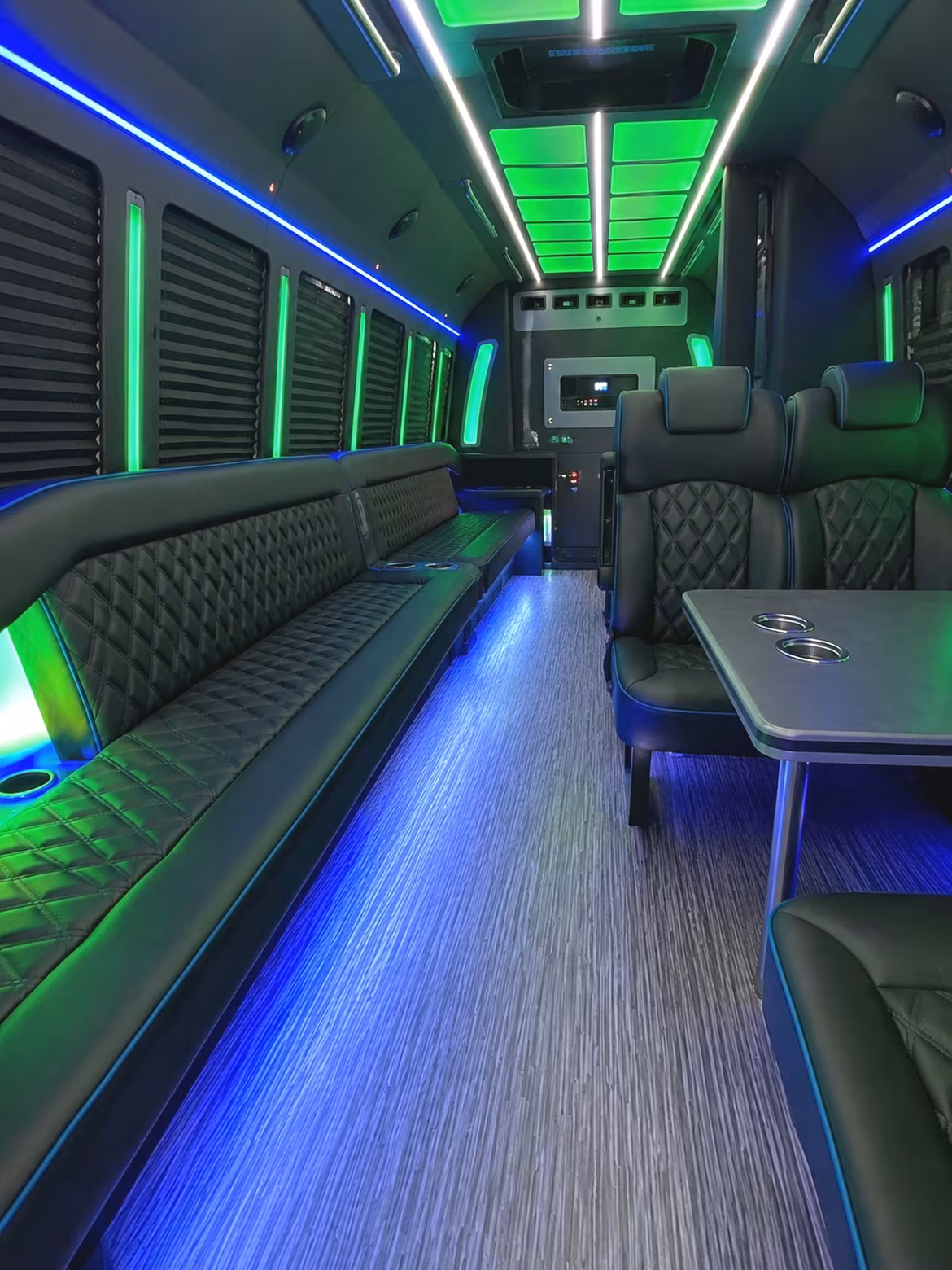 dunwoody bus rentals