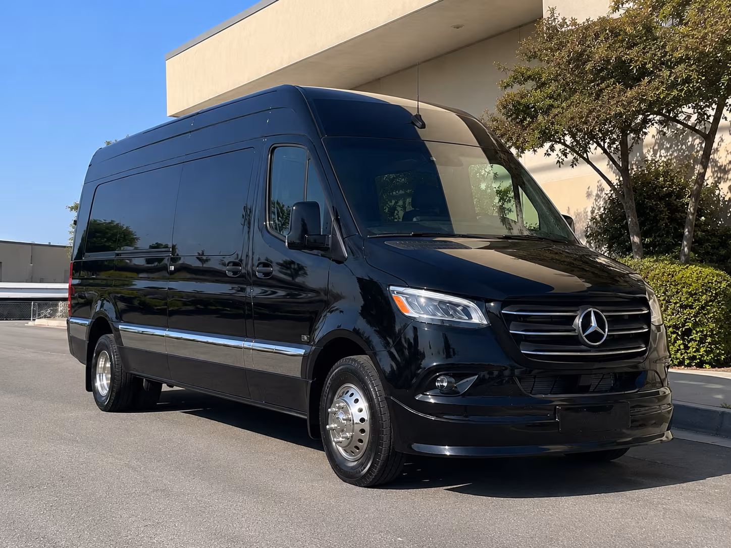 roswell give your group a better prom ride with roswell prom bus rentals
