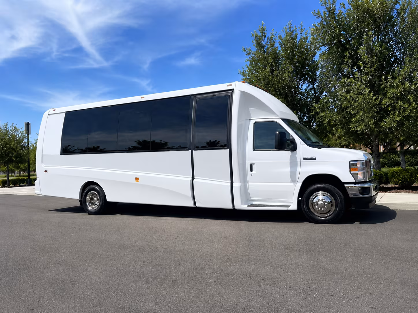 what to know about booking wedding transportation in athens georgia
